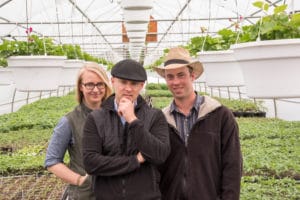 Cordelia Hall and Judson Reid (center) of CCE’s Cornell Vegetable Program collaborate frequently on research trials with Penn Yan, New York Mennonite farmer Nelson Hoover.