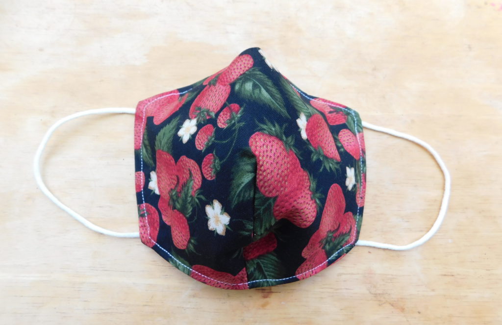 cloth face mask with berry print